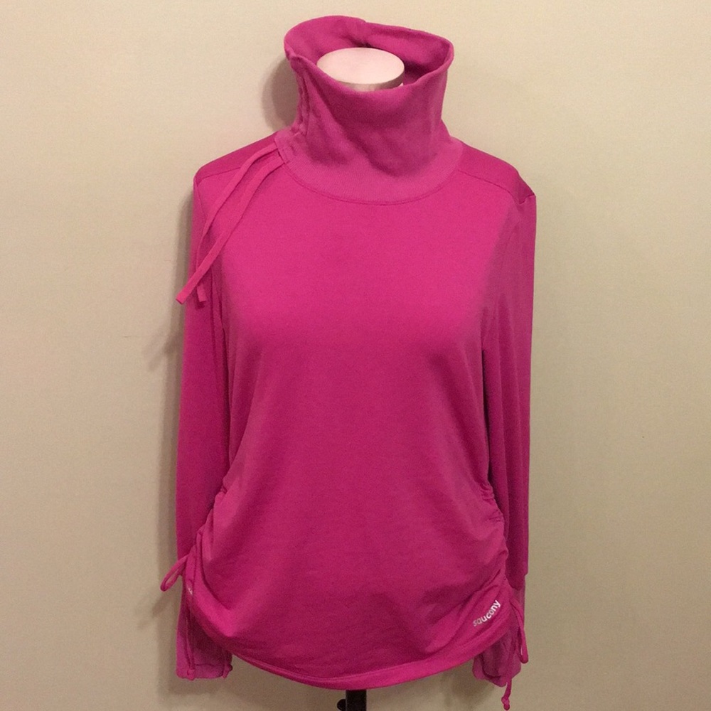 Pink saucony jacket